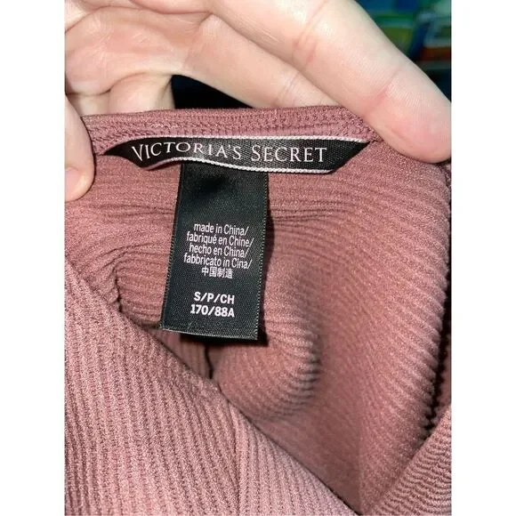 Victoria’s Secret Blush Colored Long Sleeve Skin Tight Body Suit Top - Picture 4 of 5